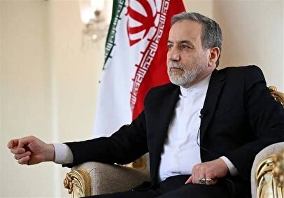 واکنش عراقچی به گزارش اختصاصی ان بی سی در مورد ترامپ / امروز جنگ به صورت مستمر به فروش می‌رسد