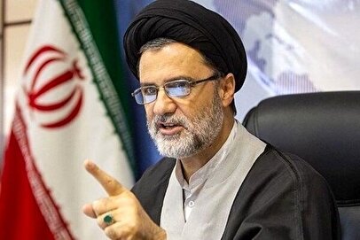نبویان: پادشاهان کشورهای عربی و کاخ‌هایشان در منطقه سالم نخواهد ماند+ فیلم