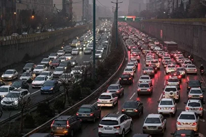 معضل مصرف بنزین در خودروهای داخلی / مشکل واقعا دنا و کوییک است؟