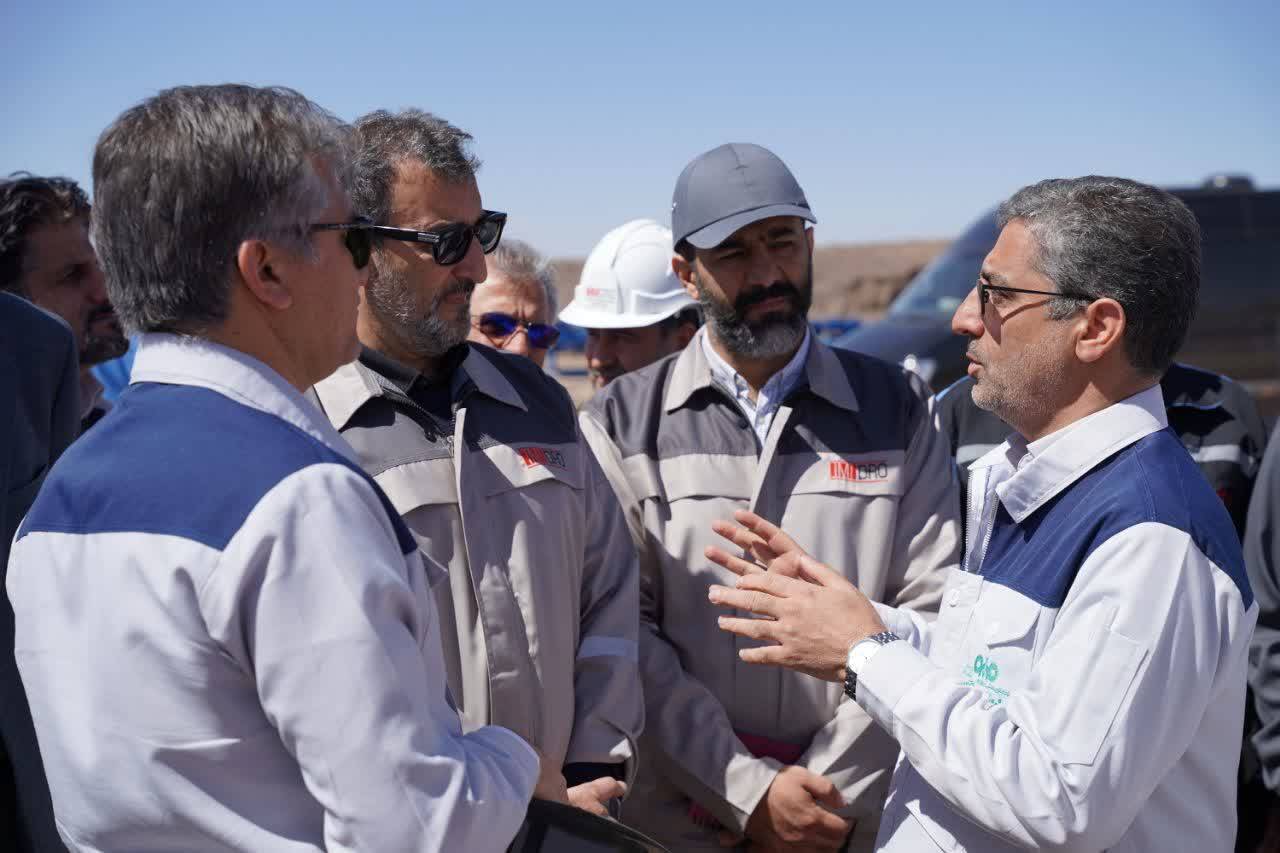 بازدید عیدانه دکتر سمیعی نژاد از فولاد سنگان