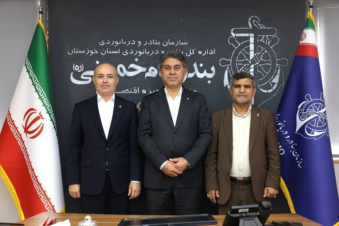 خوزستان استان نفتی نه؛ یک استان دریایی است/ بازنگری در فرآیندهای جذب سرمایه‌گذاری بخش خصوصی در بنادر