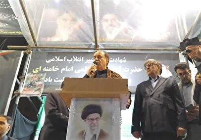 نایب‌رئیس مجلس: اولین درآمد از محل عوارض تنگه هرمز به حساب بانک مرکزی واریز شد