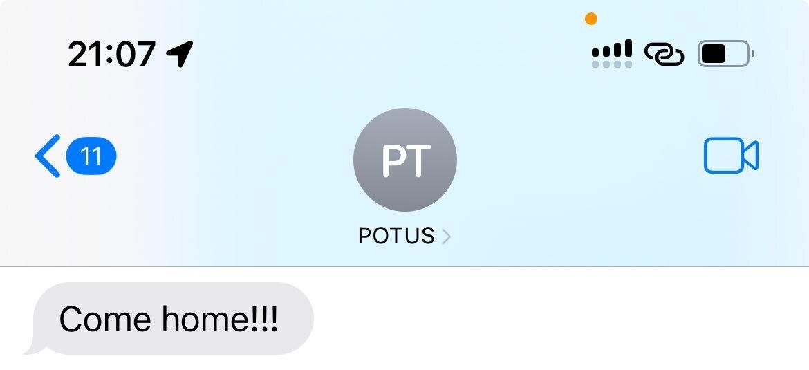 پیام مستقیم ترامپ به یک خبرنگار در اسلام آباد + عکس