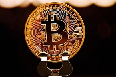 قیمت بیت‌کوین، اتریوم، تتر و رمزارزهای معروف جهان امروز ۷ اردیبهشت ۱۴۰۵