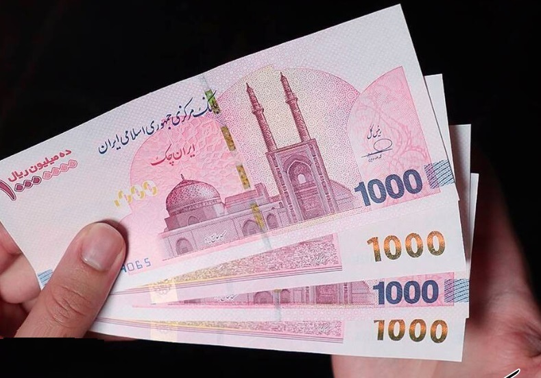 چطور می‌توان دلار را ۳۰ هزار تومان زیر قیمت بازار خرید؟ / یک رانت جدید برای بانکداران