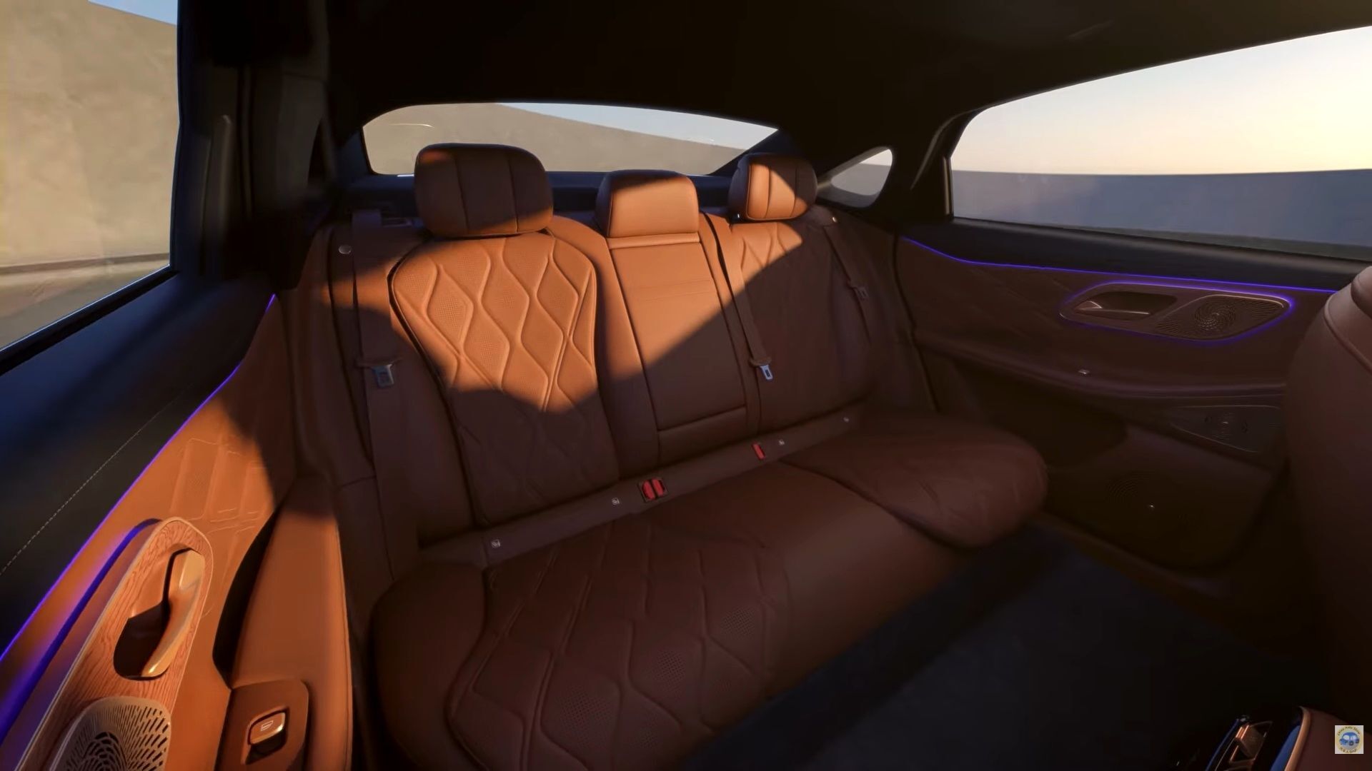 معرفی  آریزو S؛ جدیدترین خودرو لوکس بازار ایران + قیمت، مشخصات و تصاویر