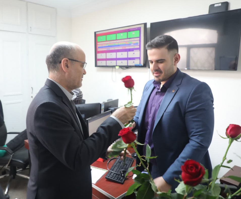 بازدید سرزده مدیر موسسه اعتباری ملل از مدیریت امور روابط عمومی