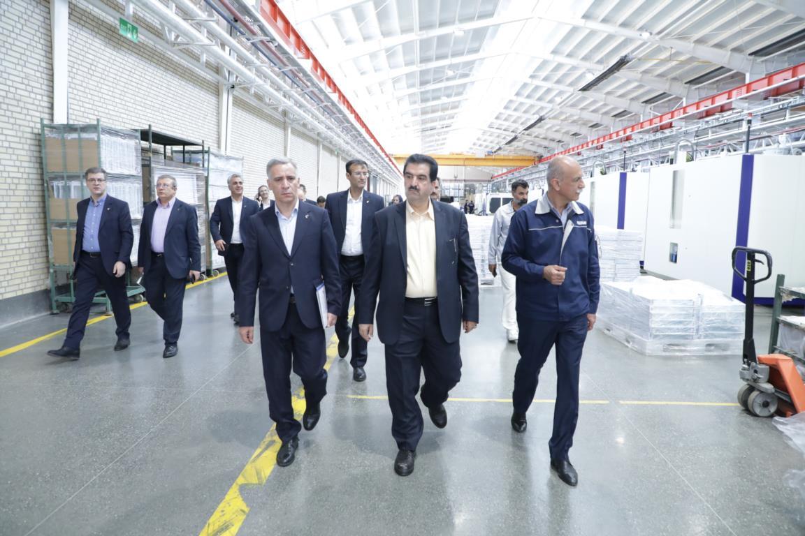 آمادگی بانک رفاه کارگران برای حمایت از واحدهای تولیدی فعال در صنعت لوازم خانگی آمادگی بانک رفاه کارگران برای حمایت از واحدهای تولیدی فعال در صنعت لوازم خانگی