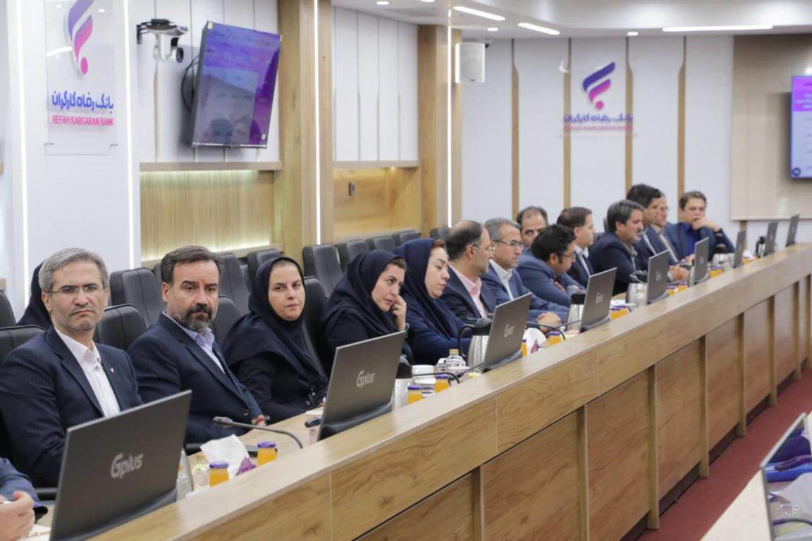 شکوفایی ظرفیتهای توسعهای استان مرکزی با حمایت بانک رفاه کارگران شکوفایی ظرفیتهای توسعهای استان مرکزی با حمایت بانک رفاه کارگران