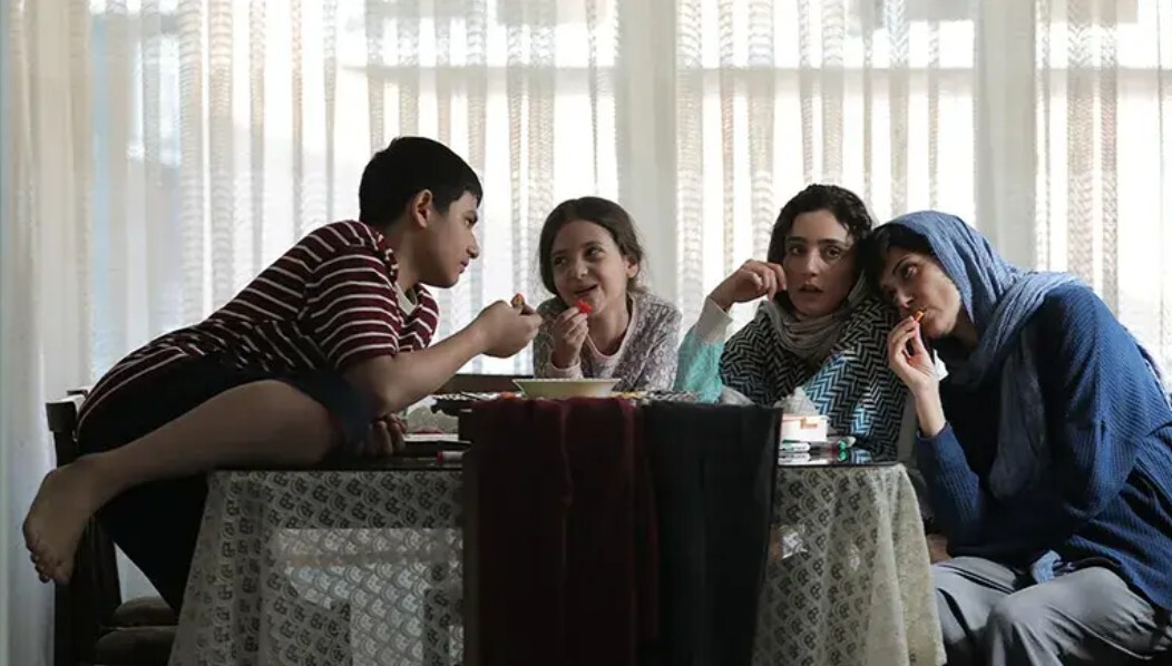 اکران آنلاین «زن و بچه» / نقدوبررسی فیلم جدید سعید روستایی و واکاوی شخصیتهای داستان اکران آنلاین «زن و بچه» / نقدوبررسی فیلم جدید سعید روستایی و واکاوی شخصیتهای داستان