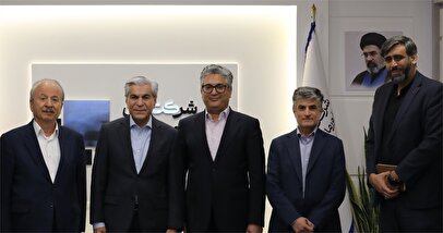برگزاری نشست صمیمی هیأت‌مدیره شرکت ملی انفورماتیک با دکتر عادلی