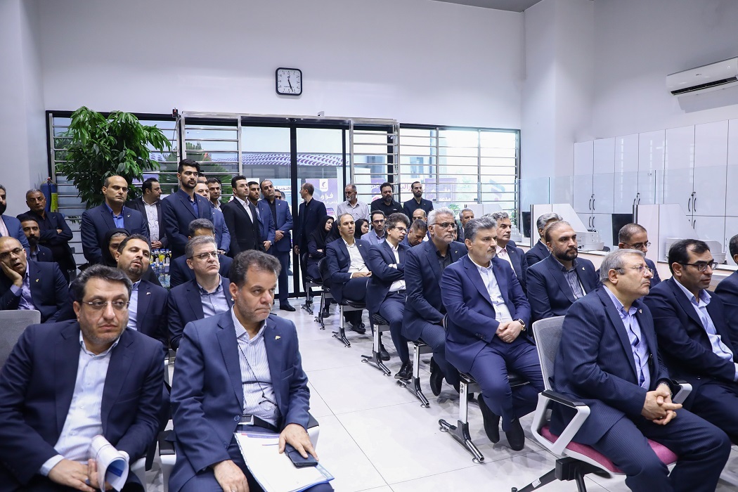 استفاده از ابزارهای نوین بانکی نقش مهمی در کنترل نقدینگی و کاهش تورم دارند استفاده از ابزارهای نوین بانکی نقش مهمی در کنترل نقدینگی و کاهش تورم دارند