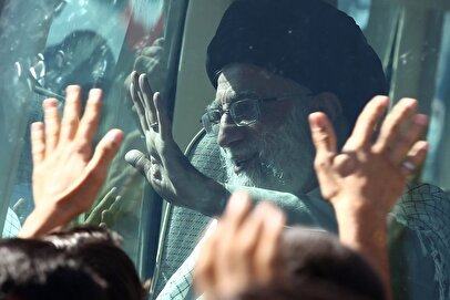 آمادهسازی خودروی تشییع پیکر رهبر شهید + فیلم