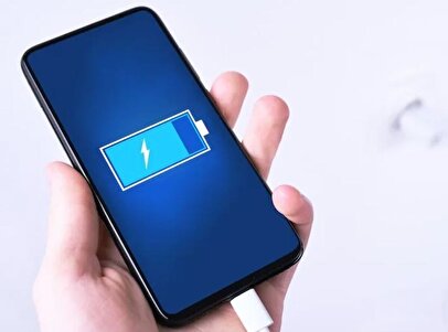 نکاتی ساده برای حفظ شارژ گوشی در مراسم شلوغ