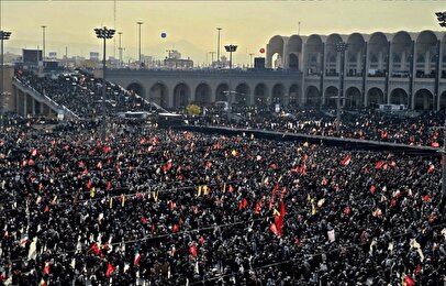 درهای مصلی تهران به روی جمعیت بسته شد