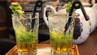 توصیه متخصص طب ایرانی به مصرف نوشیدنیهای طبیعی برای پیشگیری از گرمازدگی