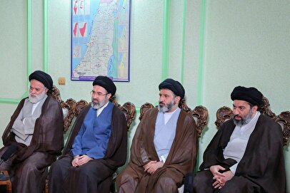 چهار وصلت در خانواده رهبر شهید با خانوادههای مذهبی و سیاسی