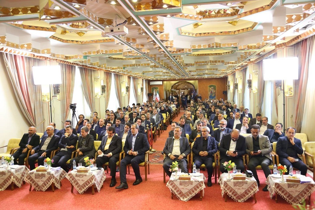 بانک رفاه کارگران برای حمایت از واحدهای تولیدی اصفهان محدودیتی در تامین مالی ندارد بانک رفاه کارگران برای حمایت از واحدهای تولیدی اصفهان محدودیتی در تامین مالی ندارد