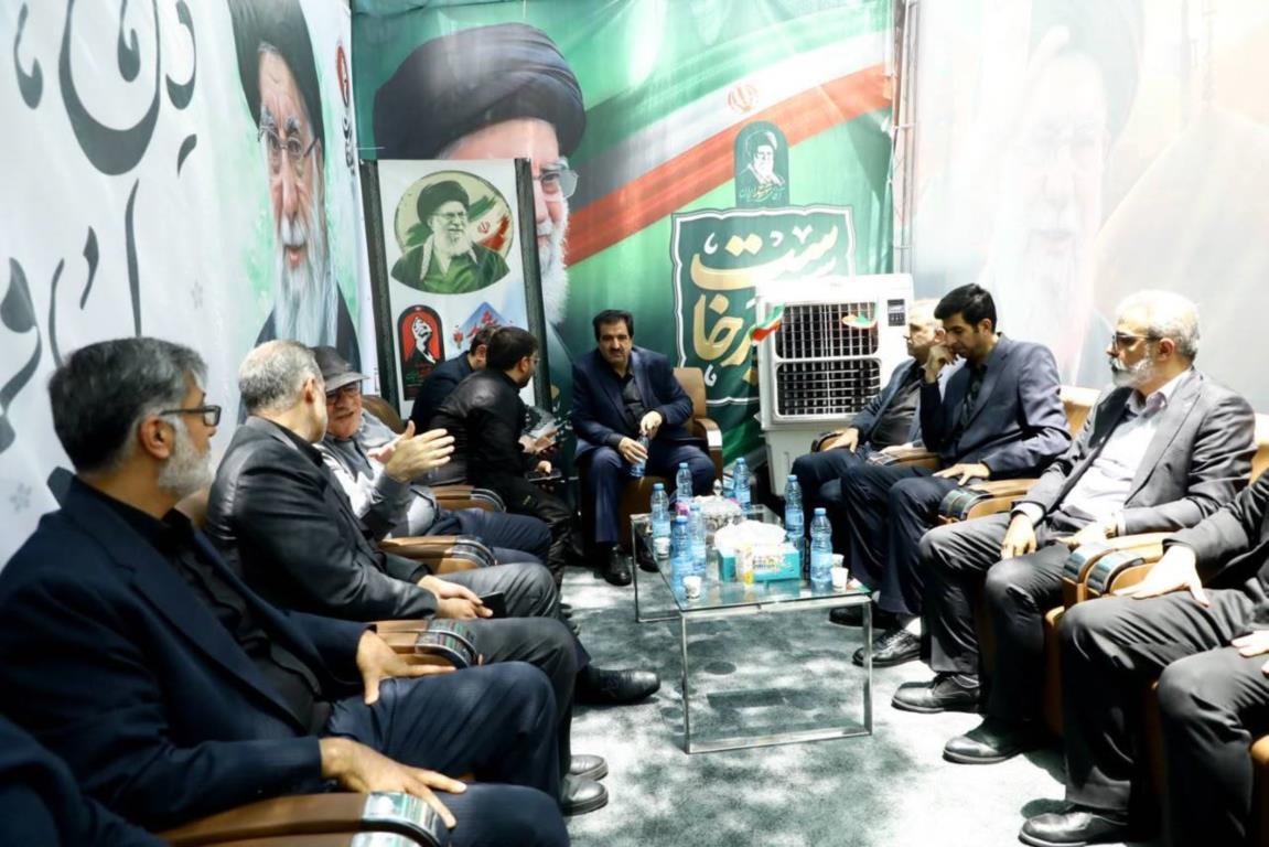 دکتر للـه گانی: راه رهبر شهید راه خدمت بیمنت است دکتر للـه گانی: راه رهبر شهید راه خدمت بیمنت است