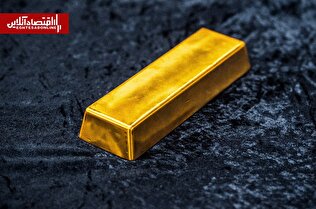 قیمت طلا از مرز ۴۰۰۰ دلار گذشت؛ نفت کاهش یافت