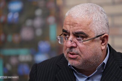 جعفرزاده: هرکس بتواند ایران را نجات دهد، دستش را می‌بوسم و کفشش را واکس می‌زنم