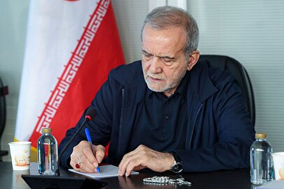 پیام تسلیت پزشکیان برای درگذشت اکبر عبدی