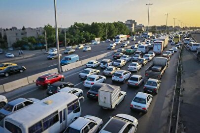 ترافیک سنگین در ورودیهای تهران