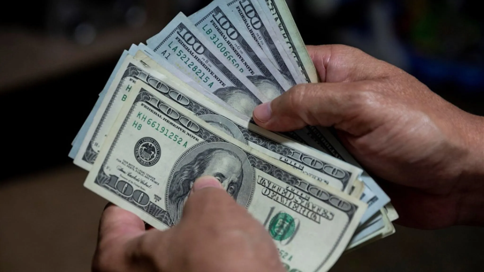 قیمت دلار امروز ۵ اردیبهشت ماه ۱۴۰۱