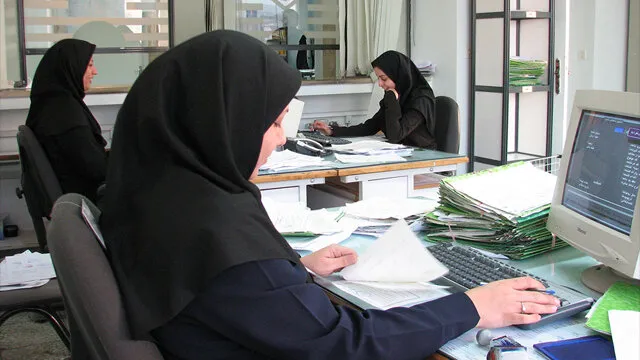 مقایسه وضعیت اشتغال زنان نسبت به مردان در دهه گذشته
