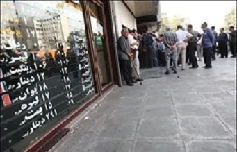 قیمت دلار همچنان بالا می‌رود