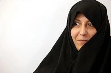 محاکمه‌ برای مصاحبه‌ درباره برادران‌ لاریجانی‌!
