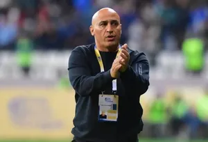 درخواست عجیب علیرضا منصوریان از وزیر علوم عراق / درگیر بی‌پولی هستیم!
