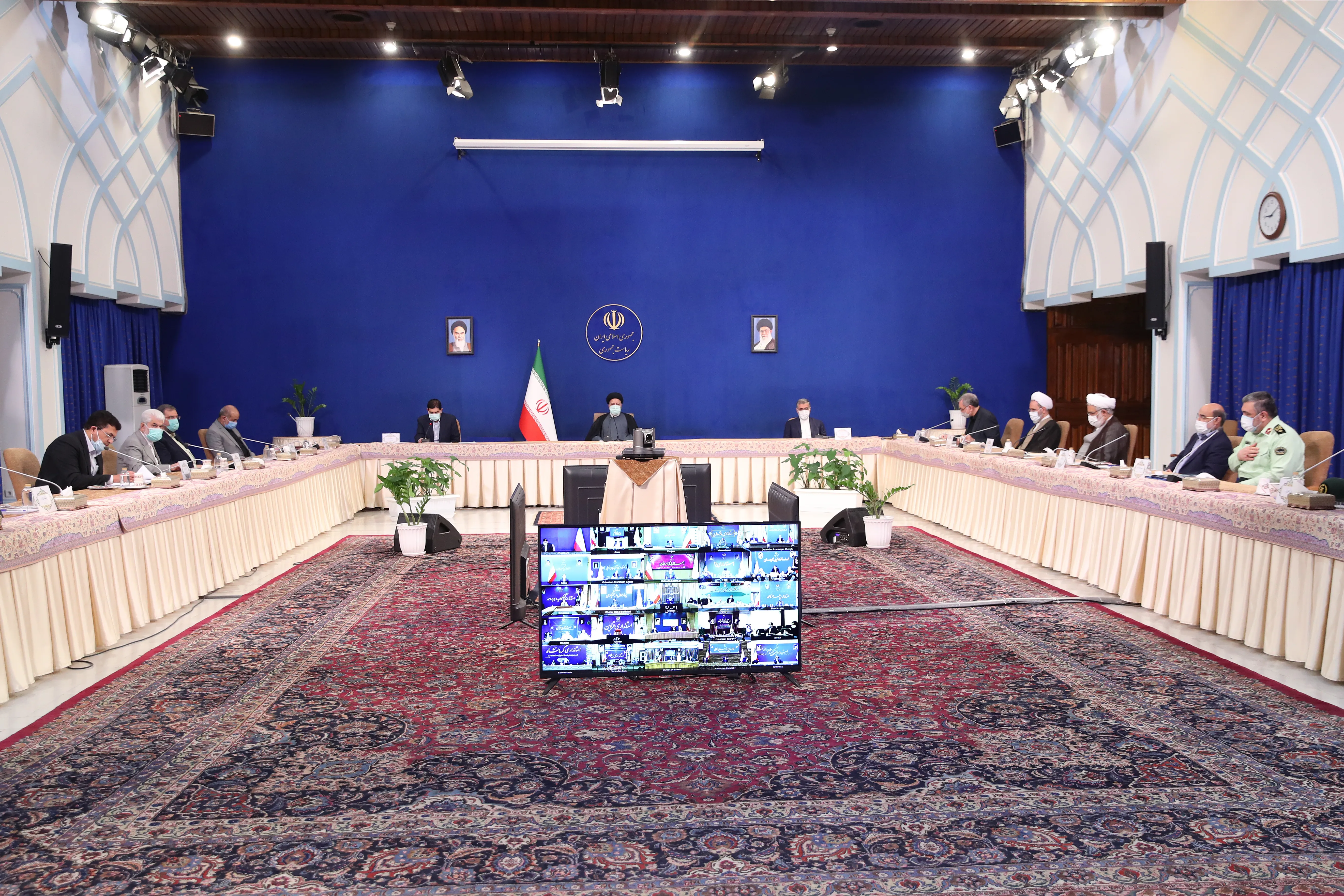تاکید بر لزوم تسریع واکسیناسیون در گروه های سنی مختلف/ برگزاری مراسم اربعین منوط به موافقت دولت عراق است