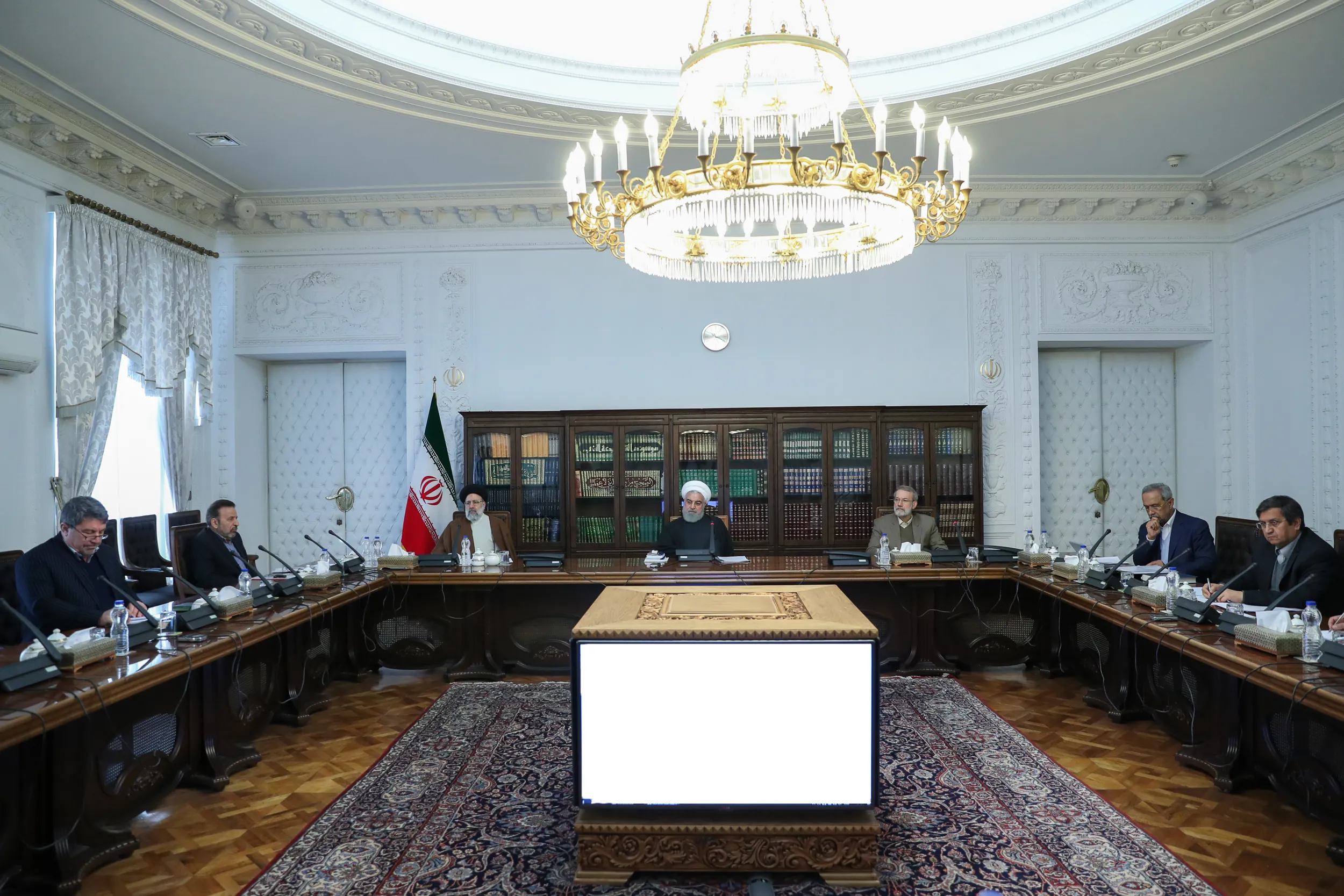 جلسه شورای عالی هماهنگی اقتصادی با حضور سران قوا