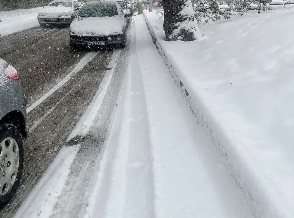 ادامه بارش سنگین در تهران + عکس