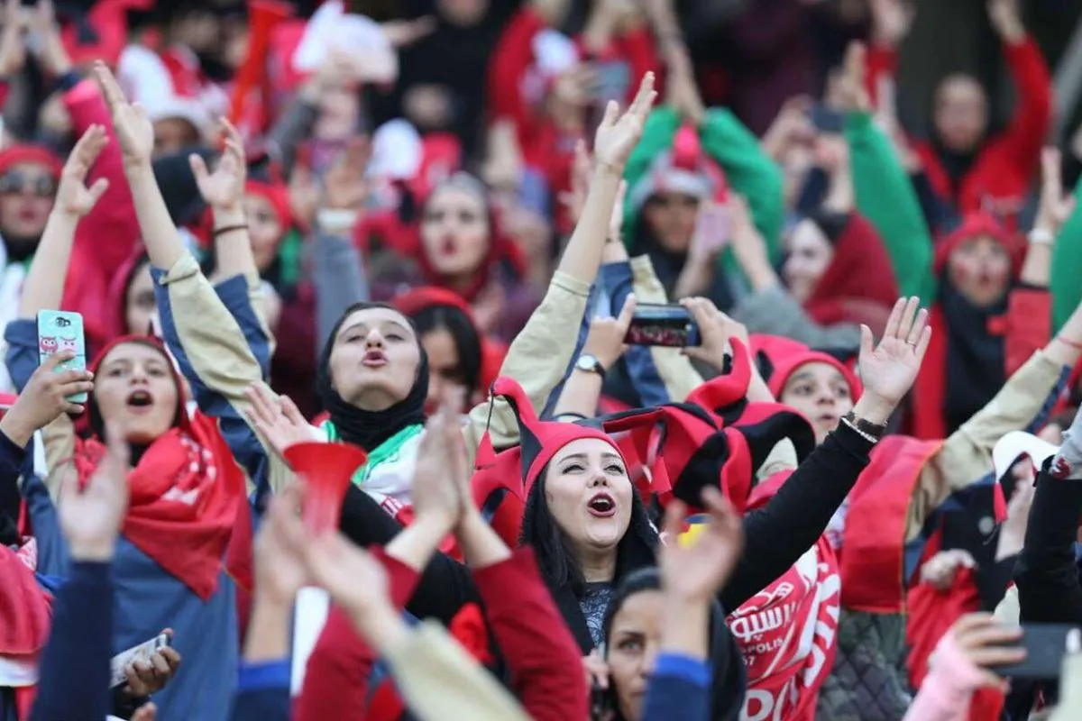 مجوز حضور زنان در ورزشگاه صادر شد