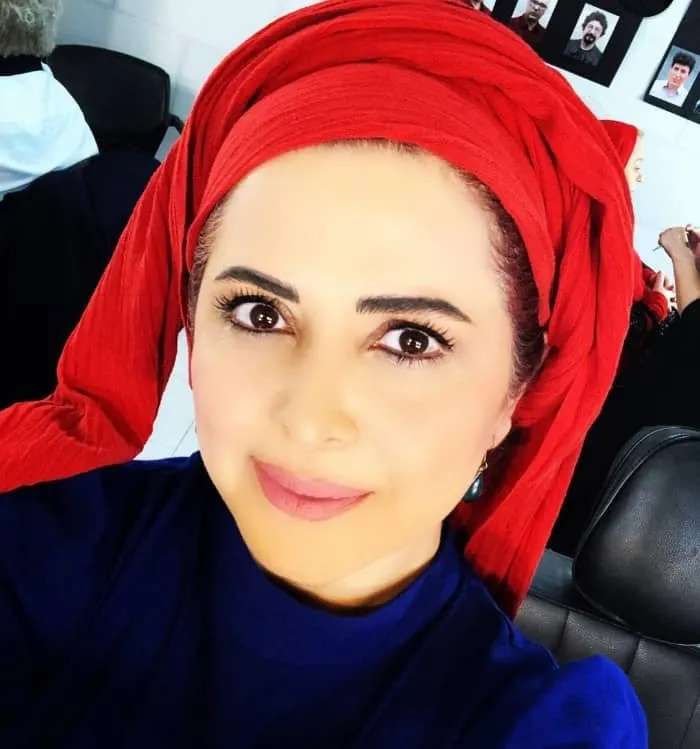 جوانی باورنکردنی عروس پدر سالار در آستانه ۵۰ سالگی