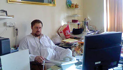 نمایی از اتاق کار سید حسن خمینی