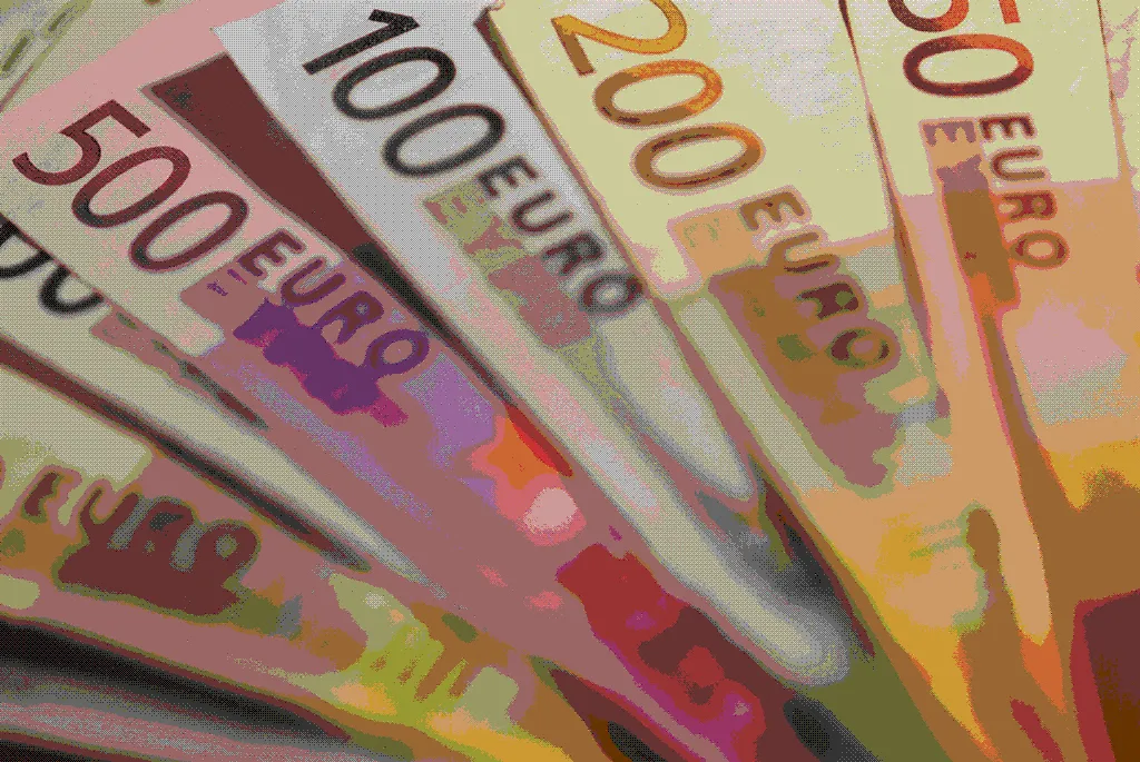 قیمت یورو افزایش یافت