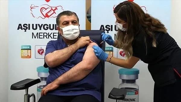 آغاز تزریق واکسن 