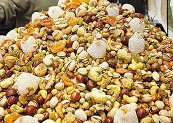 سایه سنگین نوسانات نرخ ارز بر آجیل شب یلدا