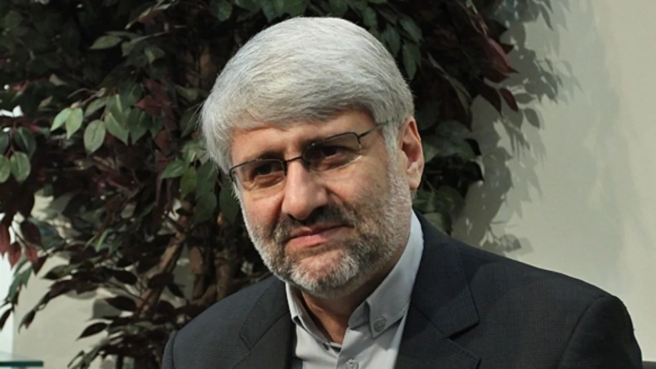 باید جلوی رایزنی‌های پشت پرده در فرآیند واگذاری‌ها گرفته شود/ قیمت باید واقعی باشد تا کسانی که اهلیت دارند برای مدیریت بنگاه‌ها اقدام کنند