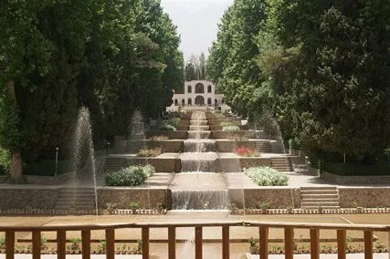 سفر به کرمان چقدر هزینه دارد؟ +جدول