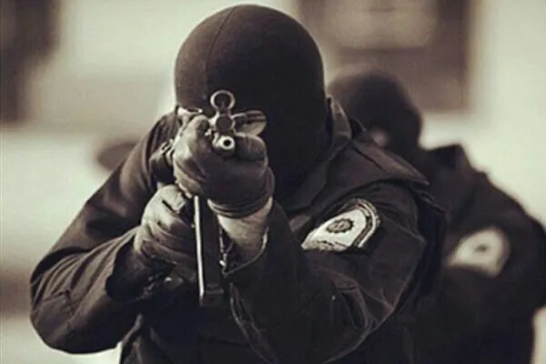 حمله تروریستی در سنندج دفع شد +فیلم