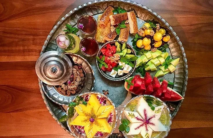 از افطار تا سحر چه خوراکی هایی بخوریم؟