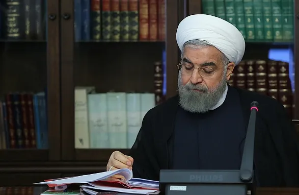 روحانی فرا رسیدن روز ملی الجزایر را تبریک گفت