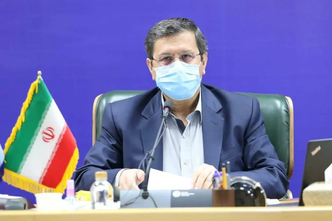 همتی: پنج در مقابل یک عادلانه نیست