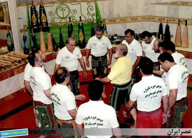 ناطق نوری در زورخانه