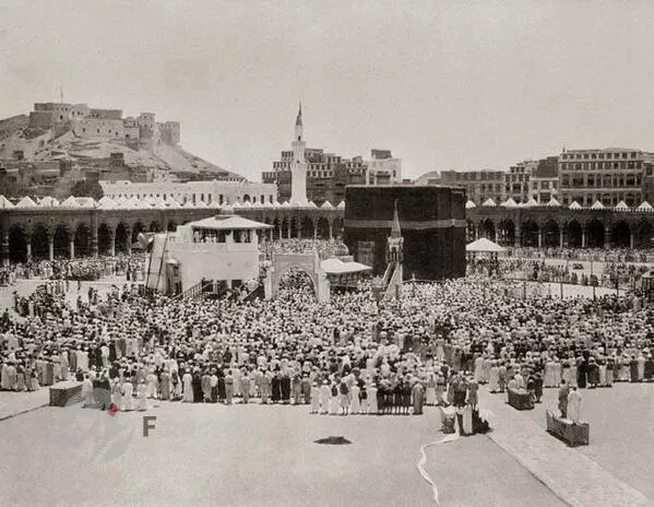 کعبه در سال ۱۸۸۹ میلادی  +عکس