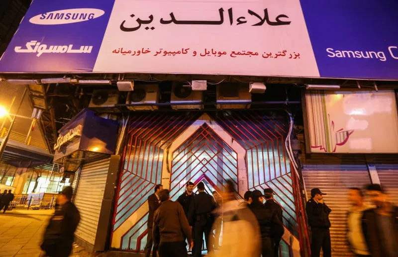پاساژ  علاءالدین منهای یک !
